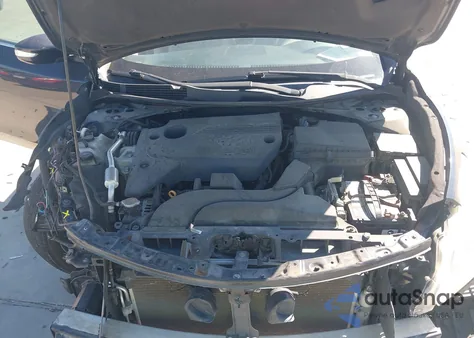 2015 Nissan Altima 2.5 Sv из США, поврежденный, VIN 1N4AL3AP0FC597690